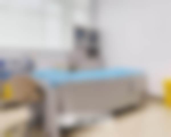 四川华美紫馨整形外科医院伊诗芙1.25ml玻尿酸唇部填充适合哪些人?