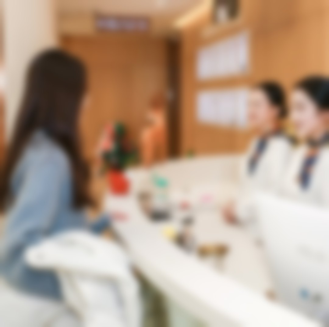 西安叶子医疗美容医院郑婷婷医生眼部综合整形技术怎么样？