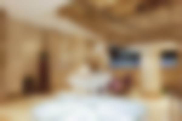 探秘西安艺星医疗美容医院李冬的任职经历和荣誉与成就，领略医美界传奇风采！ 