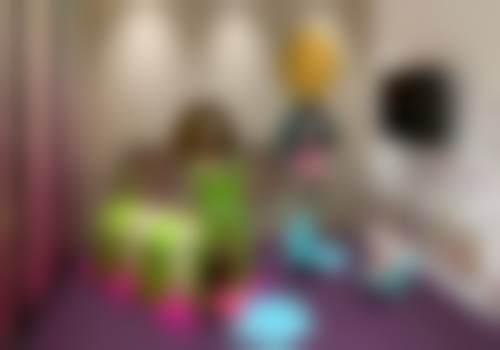 二、特色科室与诊疗项目：种牙、矫正、修复全方面覆盖