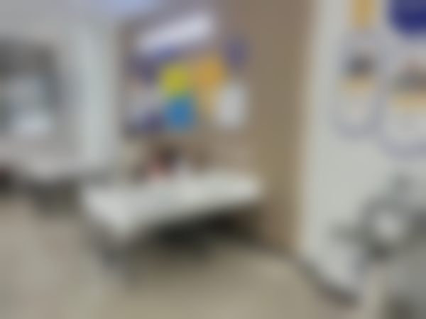 特色科室与诊疗项目:精细解决眼疾困扰